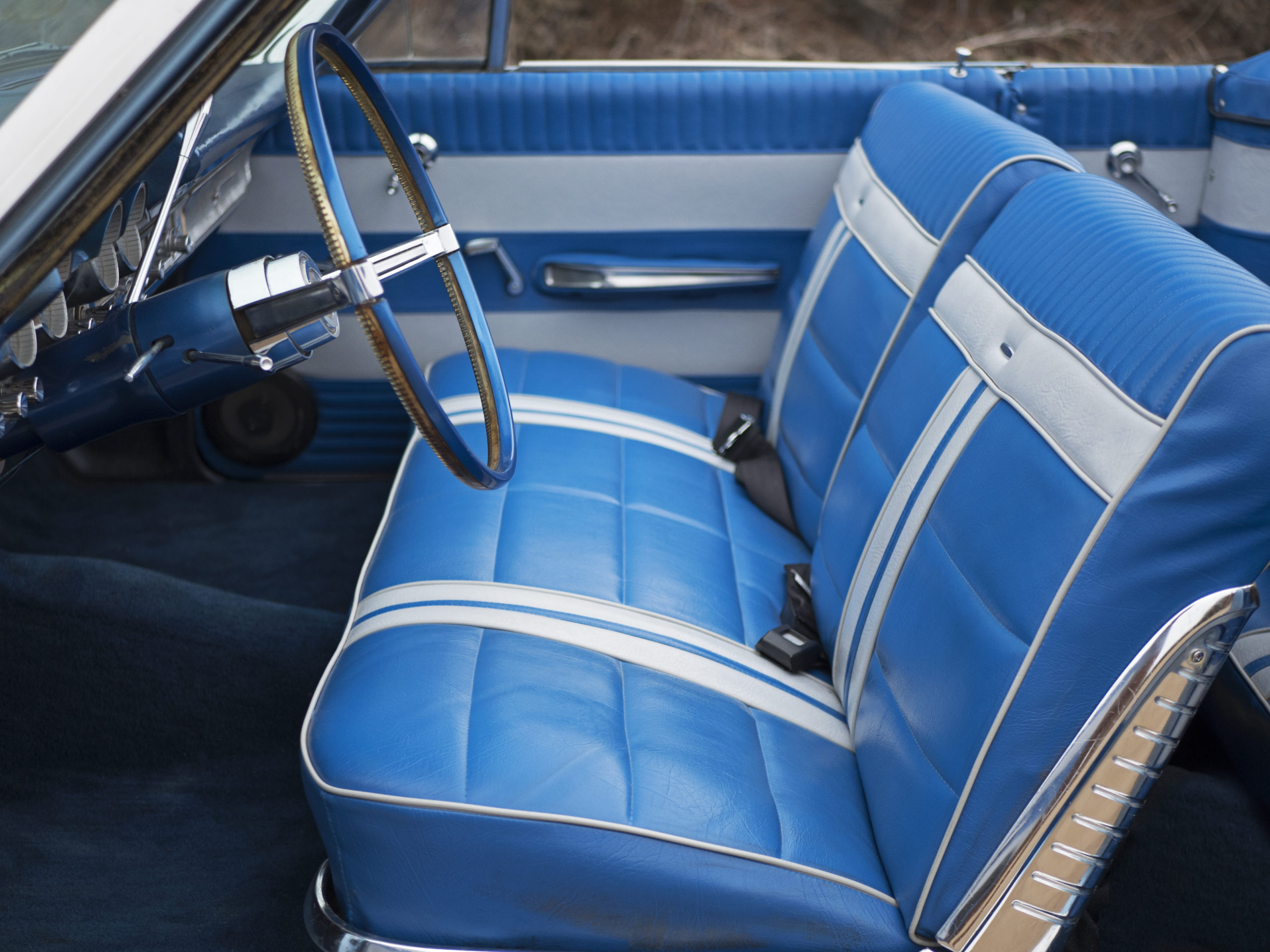 1963-mercury-Monterey-front-seat-monterey-ca-monterey-touring-vehicles