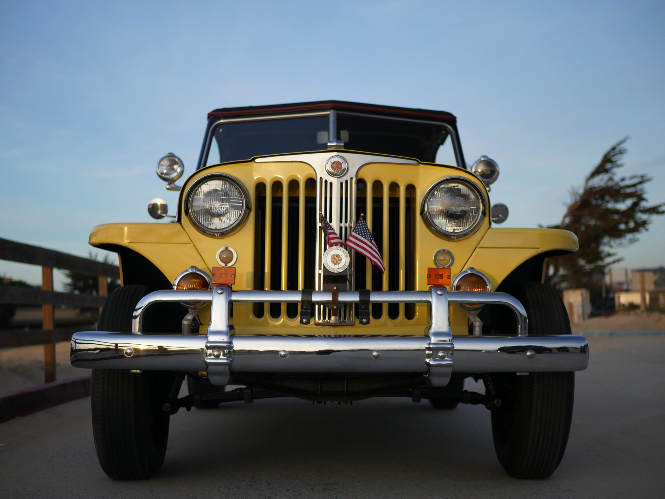 Willy's Overland Jeepster_1
