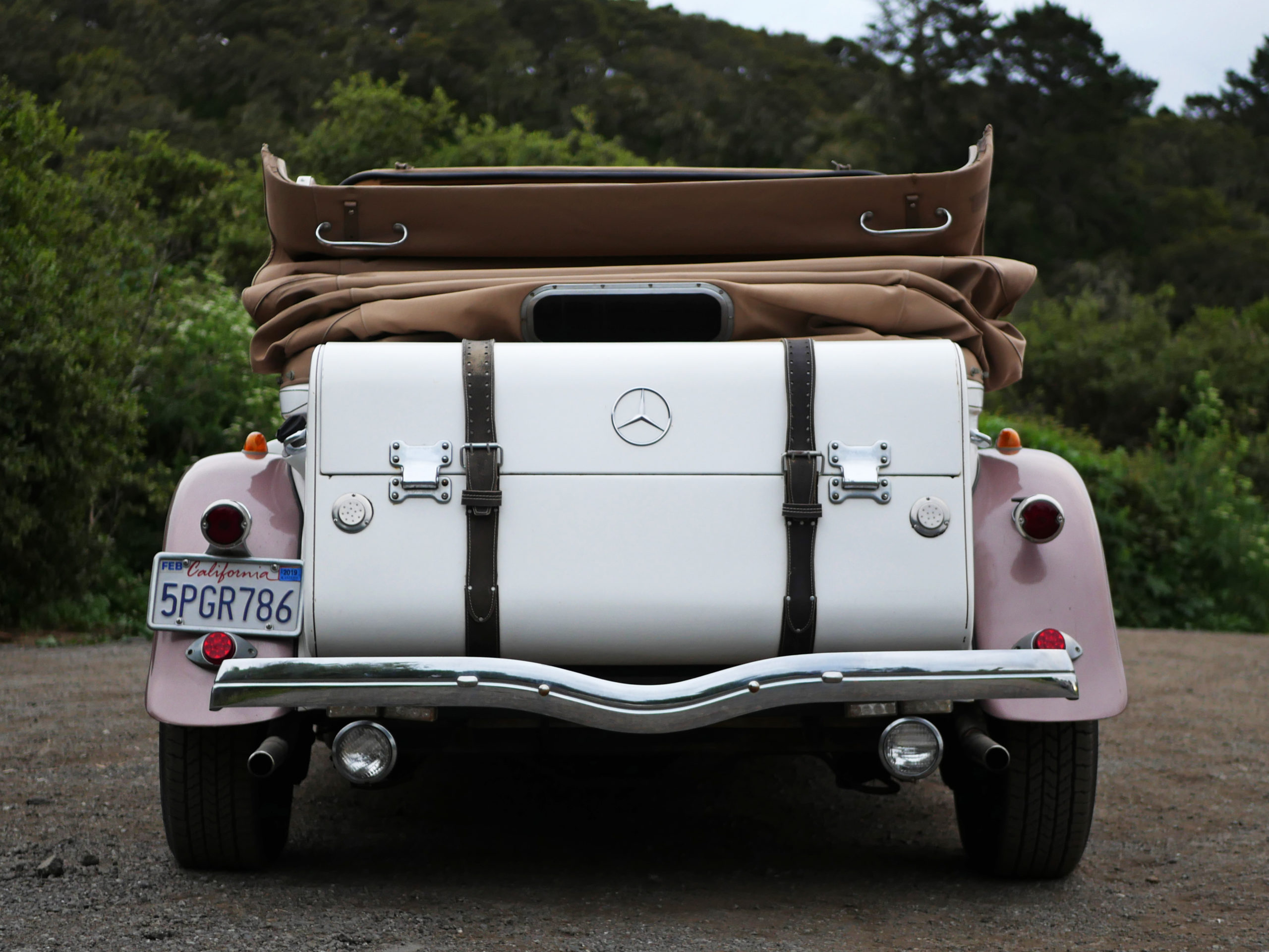 california-limo-rentals-monterey-touring-vehicles