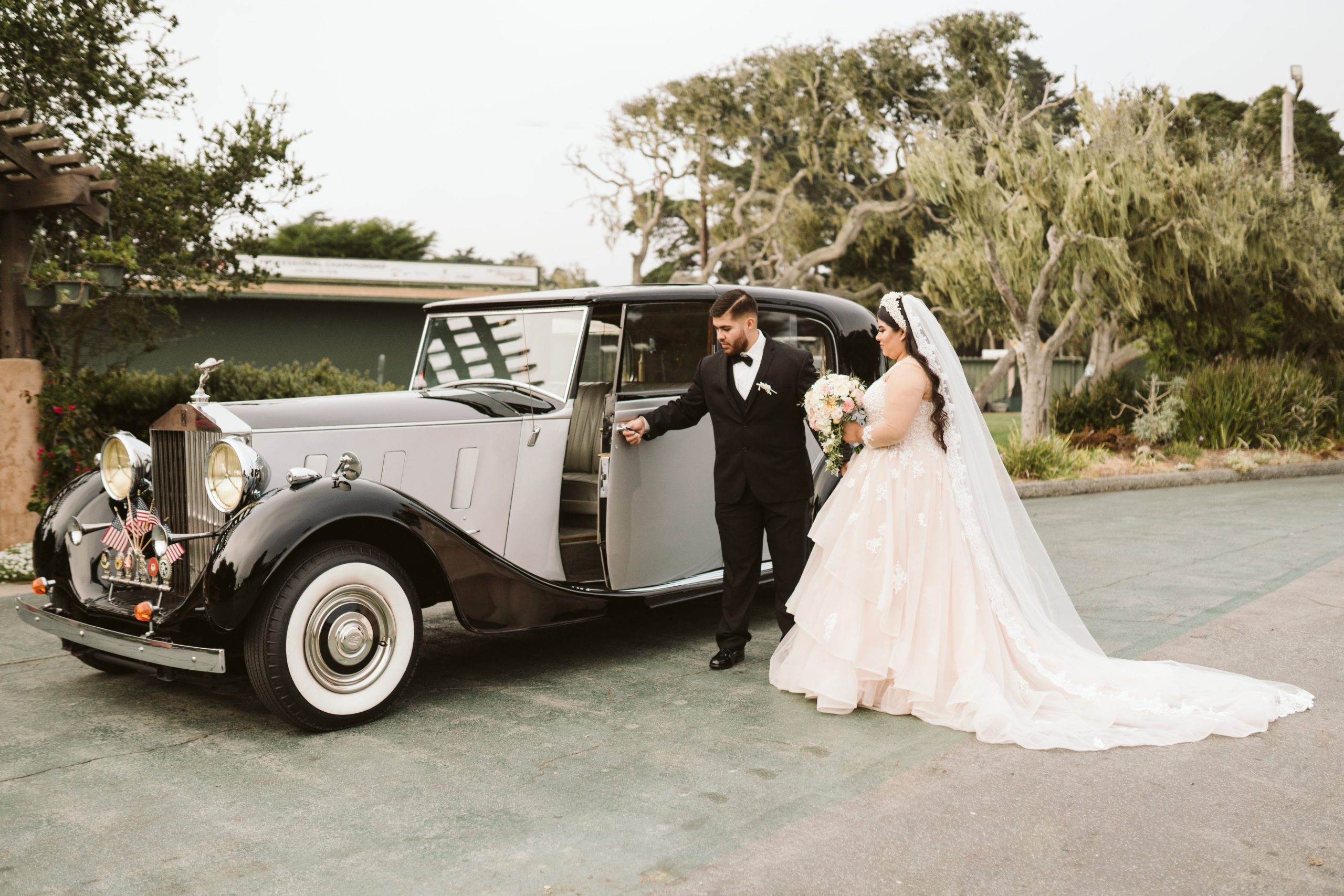 rolls-royce-classic-wedding-rental-cars-monterey-ca-mtv