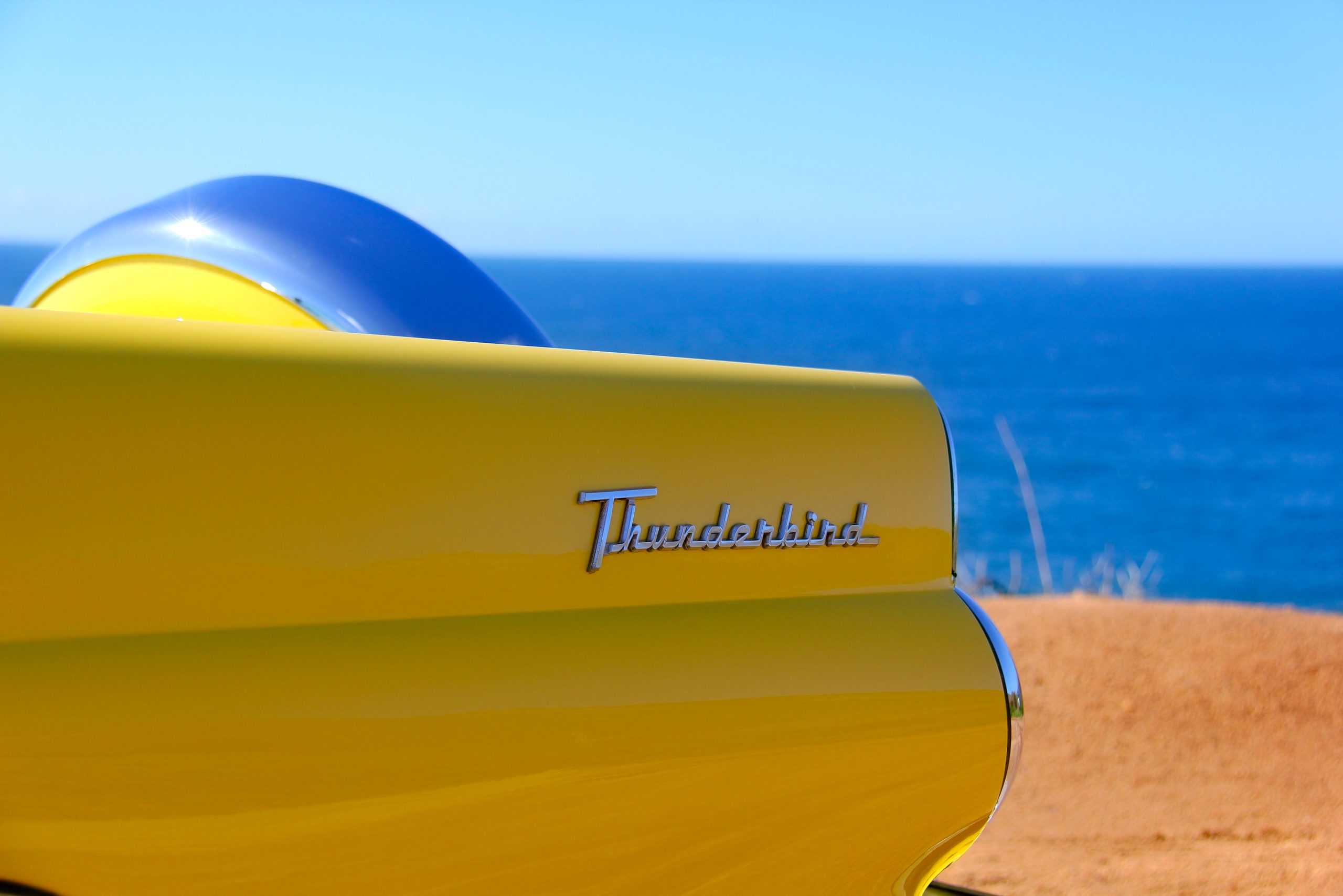 thunderbird-oceanside-highway-one-monterey-ca-monterey-touring-vehicles