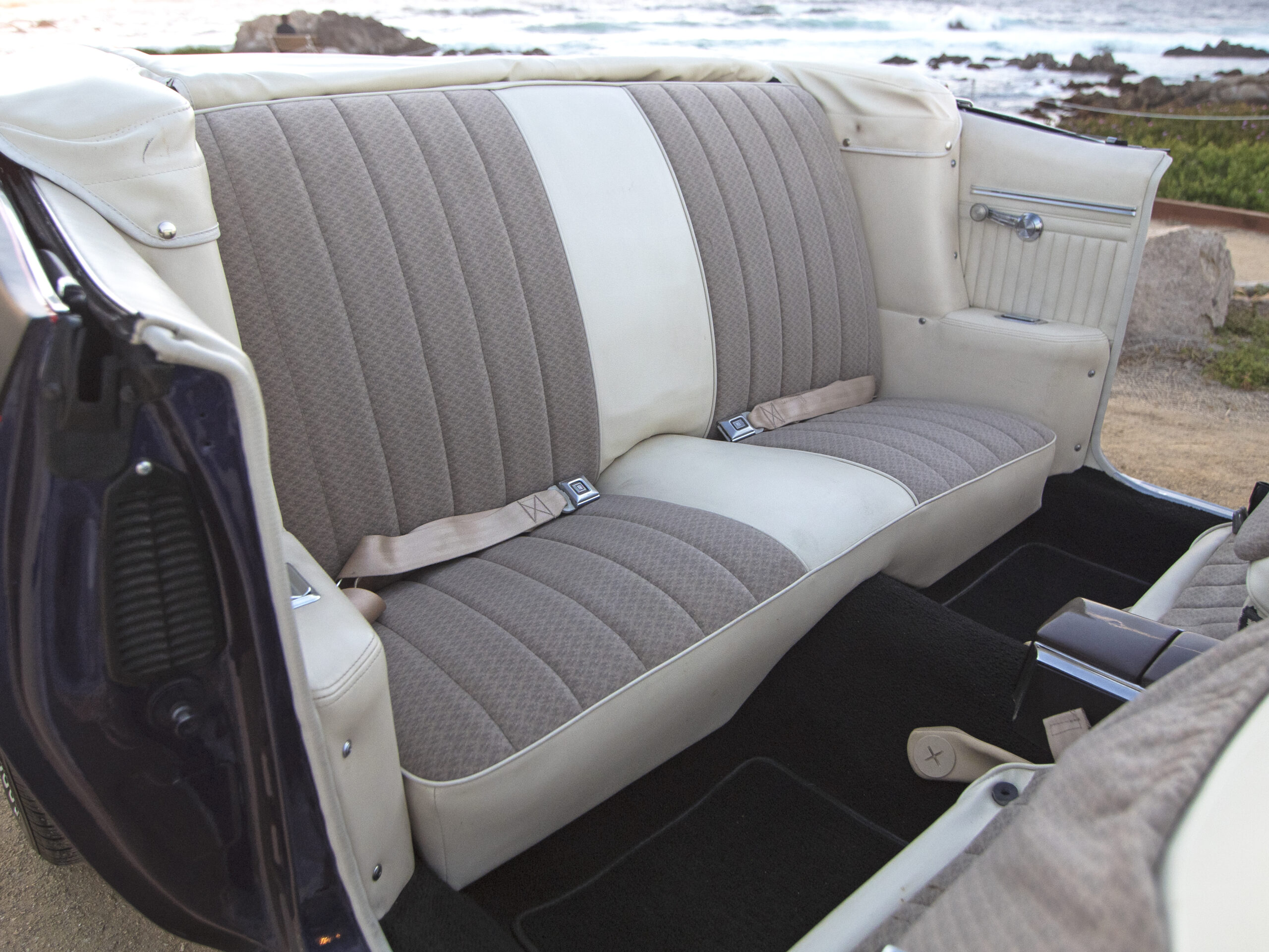 69Firebird-interior-back-seat