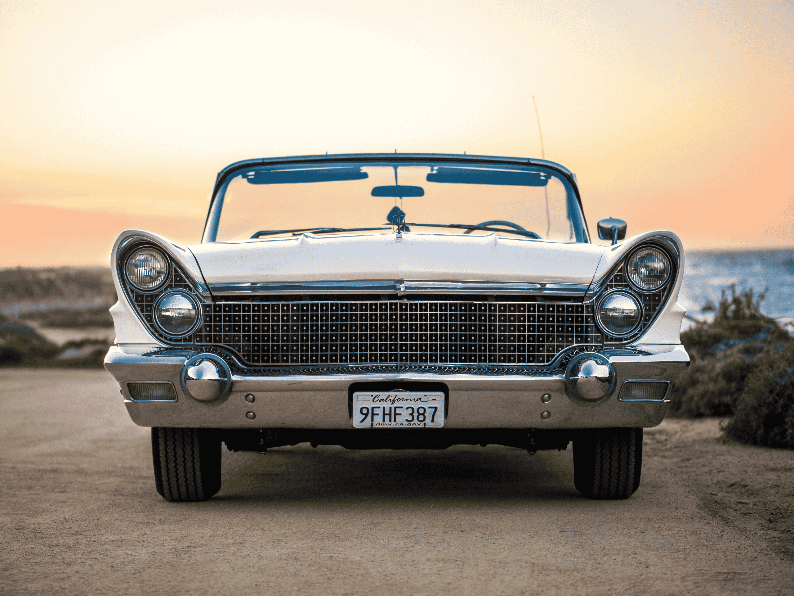 1960 Lincoln Continental Convertible exterior