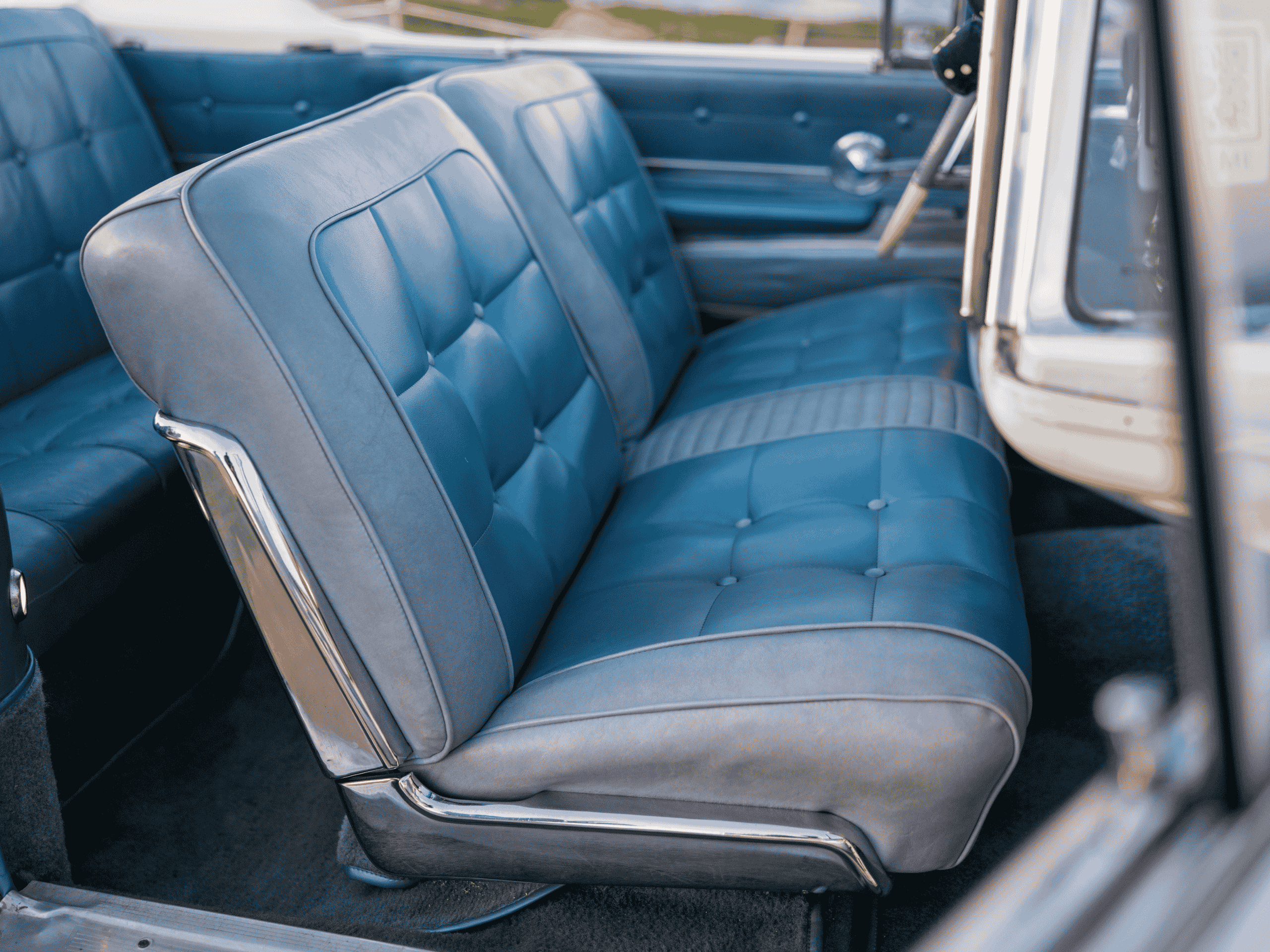 1960 Lincoln Continental Convertible interior